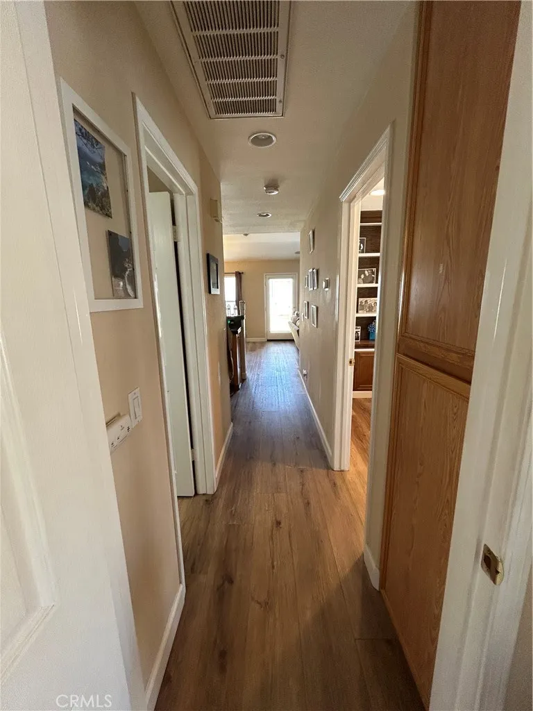 18002 Flynn #6201 Canyon Country, CA 91387