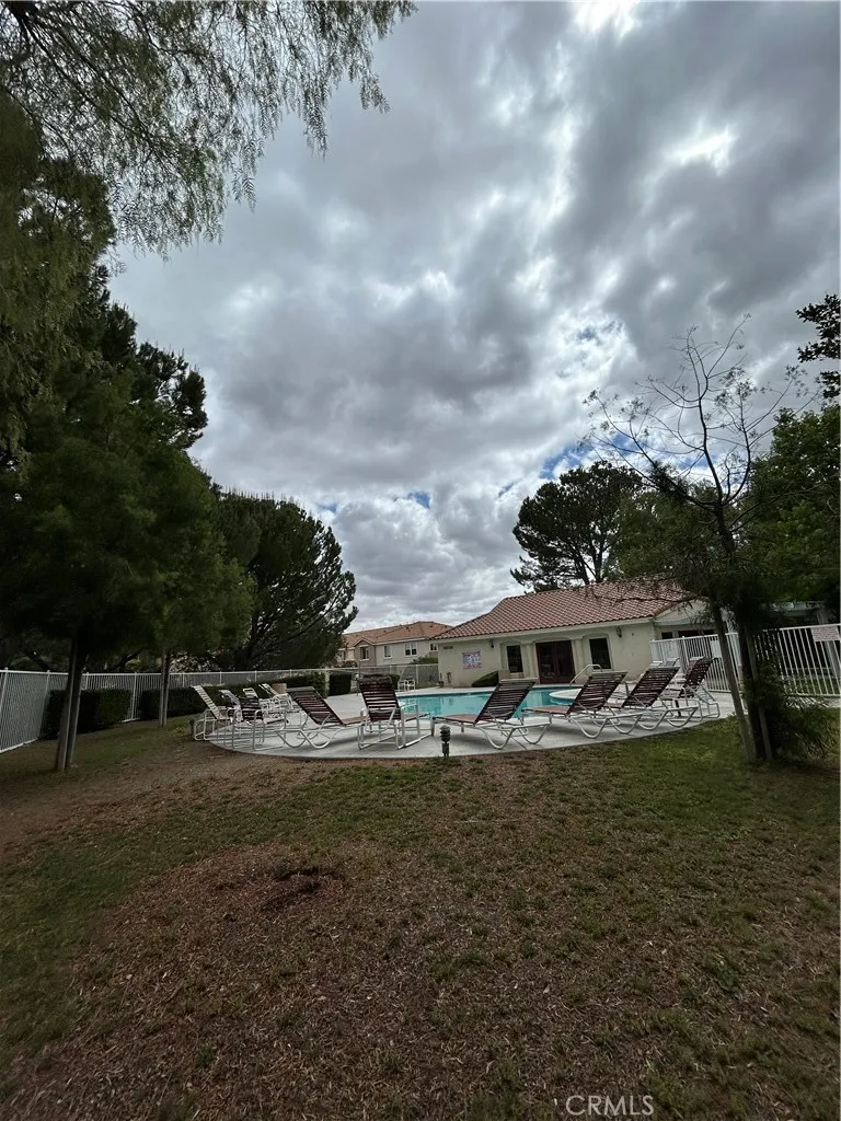 18002 Flynn #6201 Canyon Country, CA 91387
