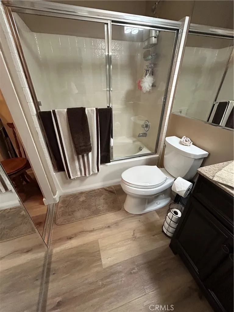 18002 Flynn #6201 Canyon Country, CA 91387