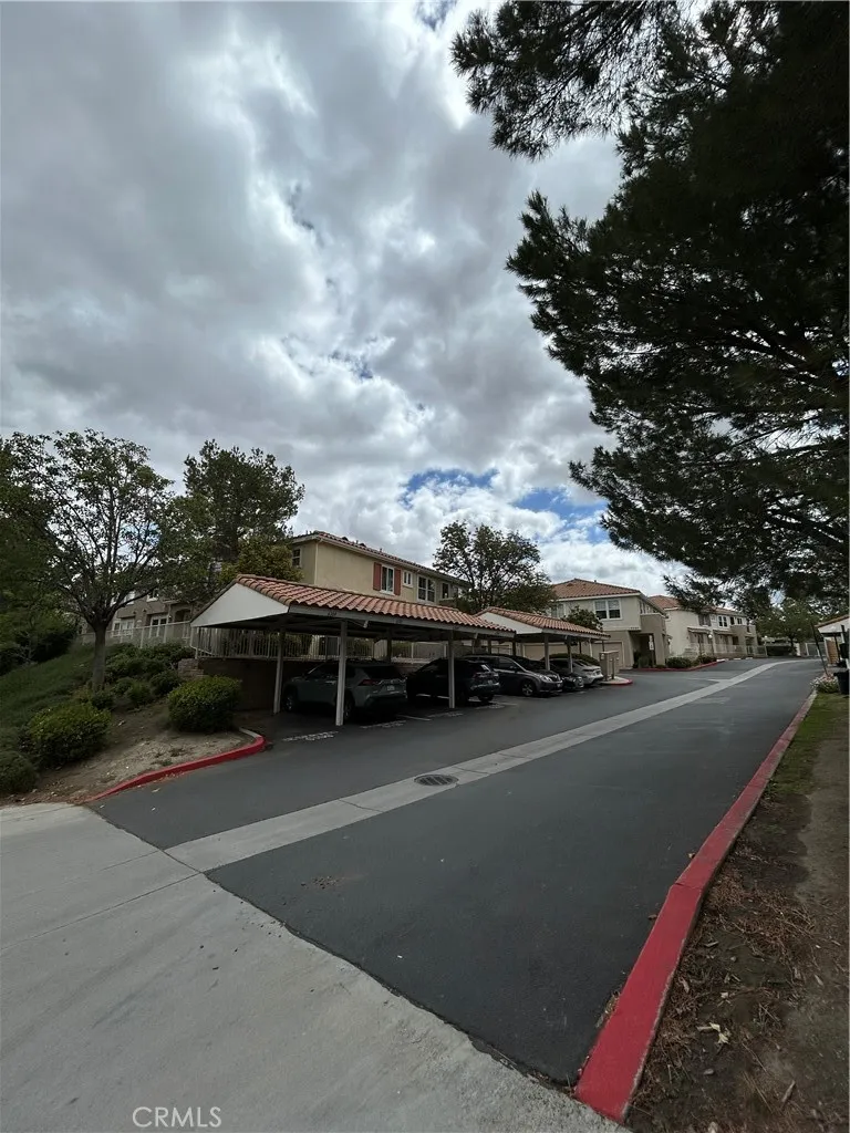 18002 Flynn #6201 Canyon Country, CA 91387
