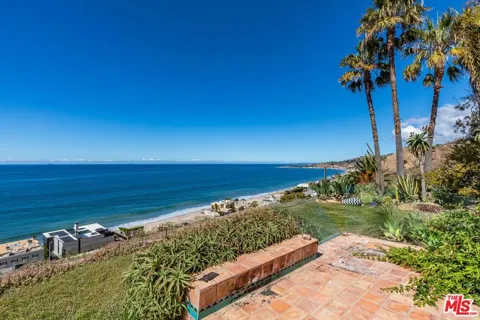 21967 Pacific Coast Highway