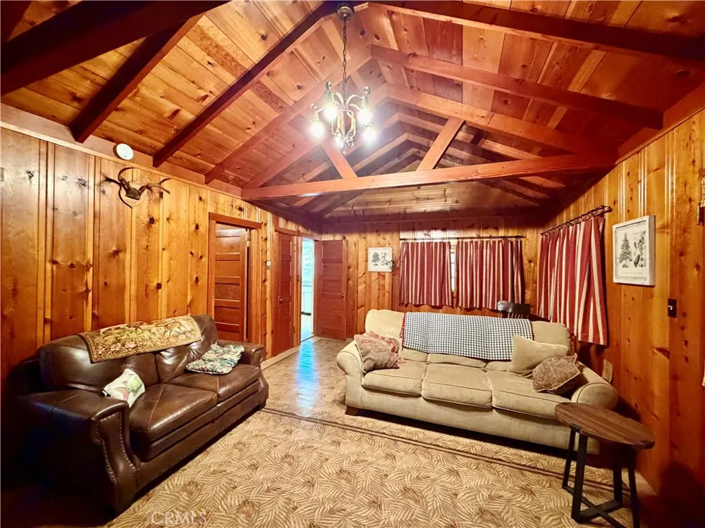 9520 Oak Place Cobb, CA 95426
