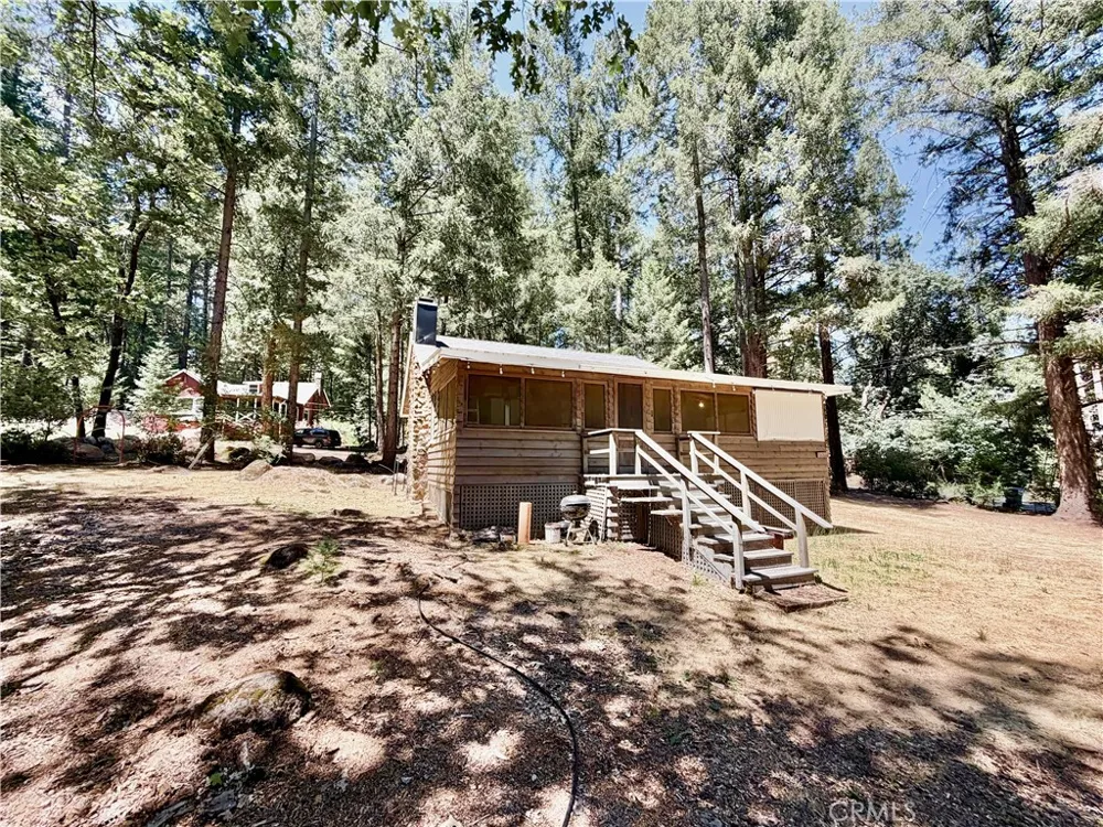 9520 Oak Place Cobb, CA 95426