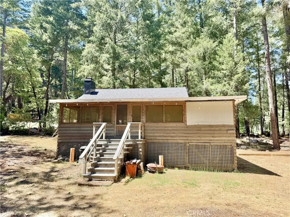 9520 Oak Place Cobb, CA 95426