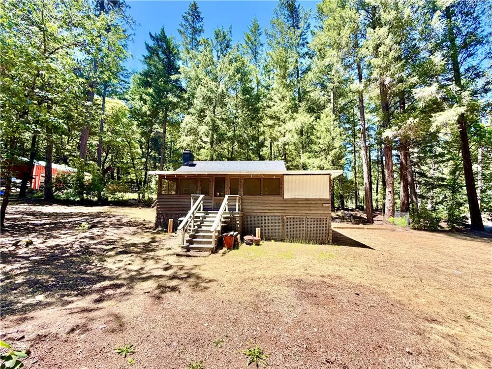 9520 Oak Place Cobb, CA 95426