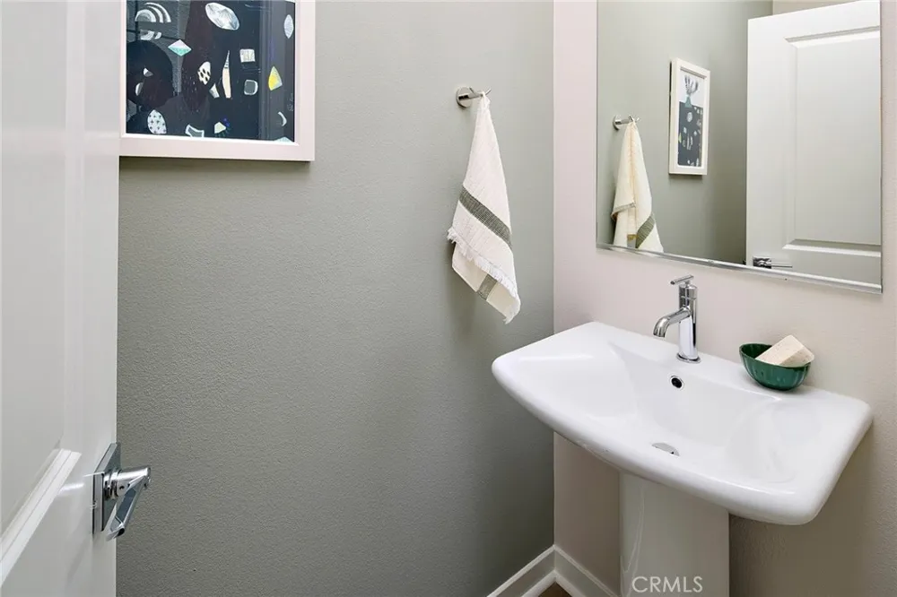 33535 Mission Trail #62 Lake Elsinore, CA 92530