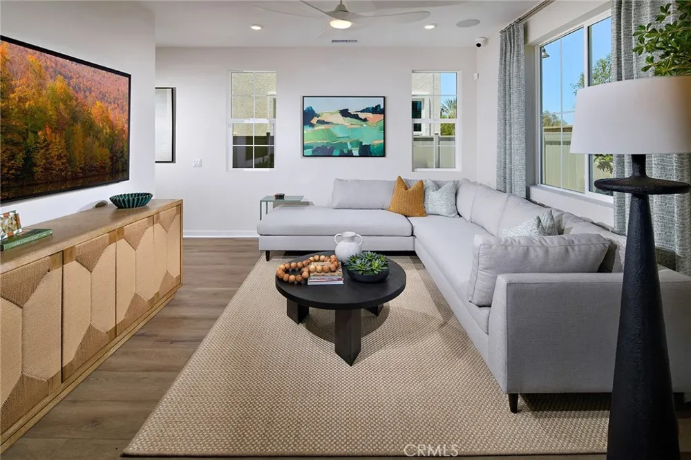 33535 Mission Trail #62 Lake Elsinore, CA 92530