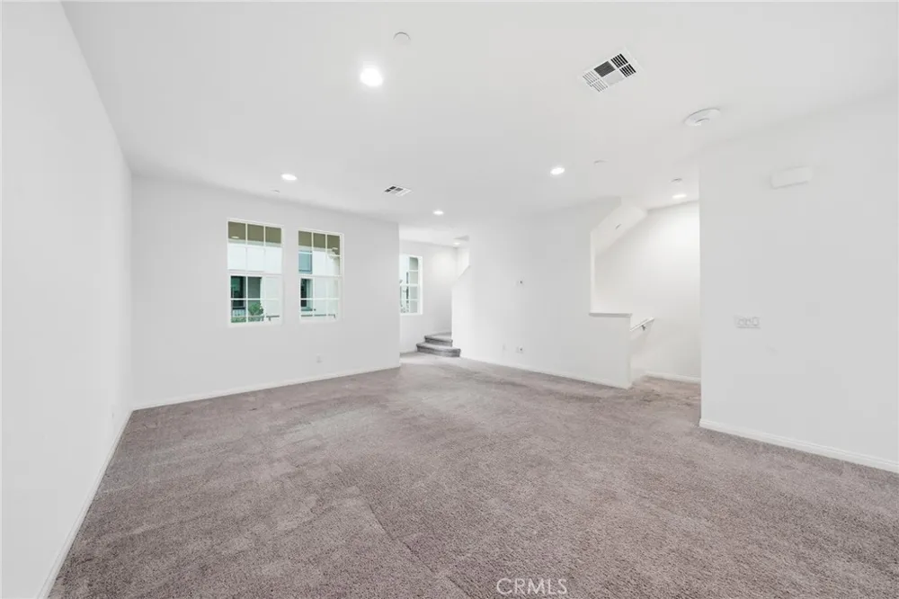 6971 Alderwood Buena Park, CA 90621