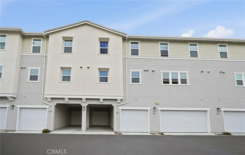 6971 Alderwood Buena Park, CA 90621