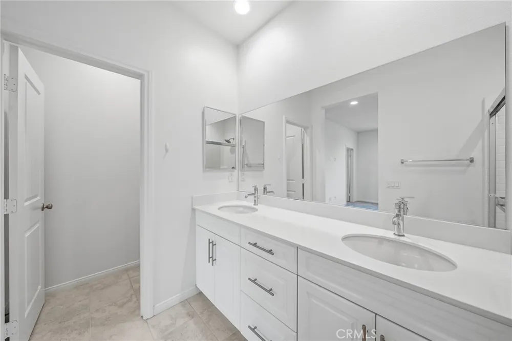 6971 Alderwood Buena Park, CA 90621