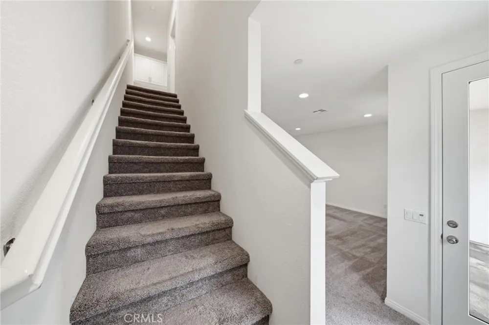 6971 Alderwood Buena Park, CA 90621