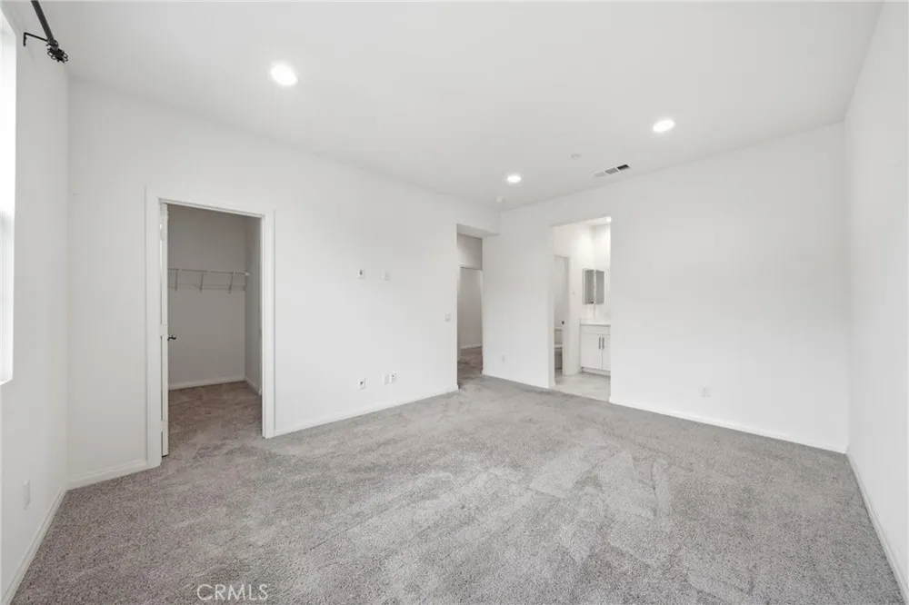 6971 Alderwood Buena Park, CA 90621