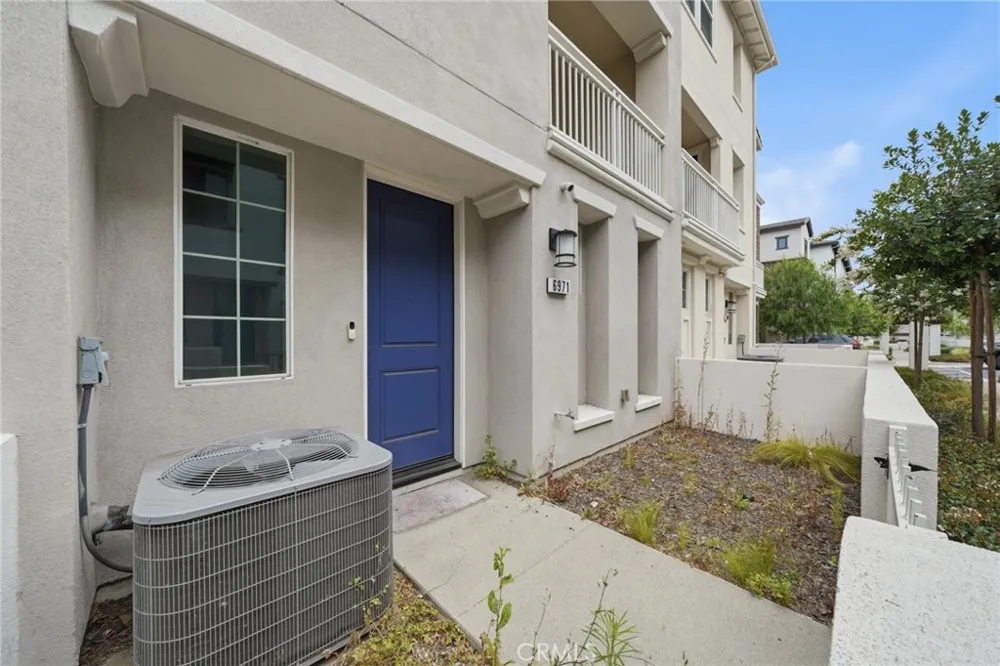 6971 Alderwood Buena Park, CA 90621