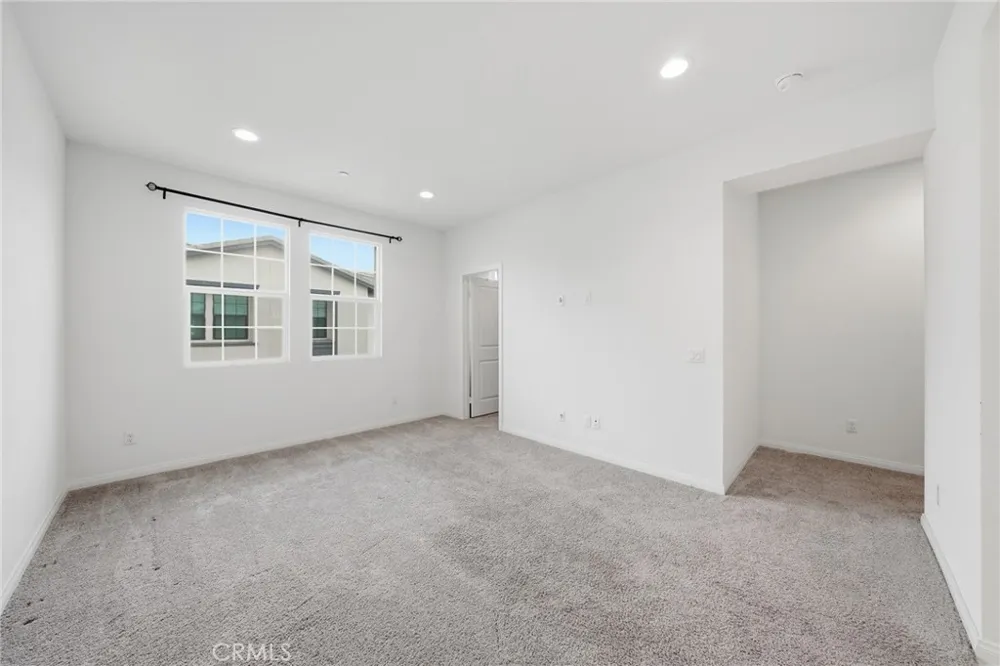 6971 Alderwood Buena Park, CA 90621