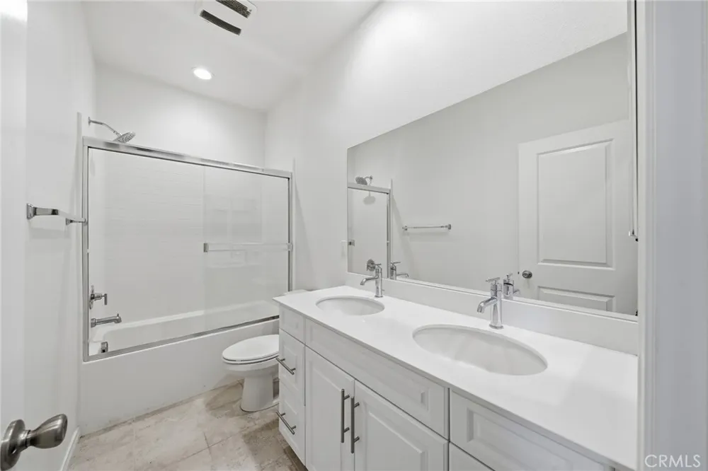 6971 Alderwood Buena Park, CA 90621