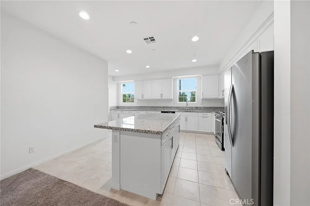 6971 Alderwood Buena Park, CA 90621