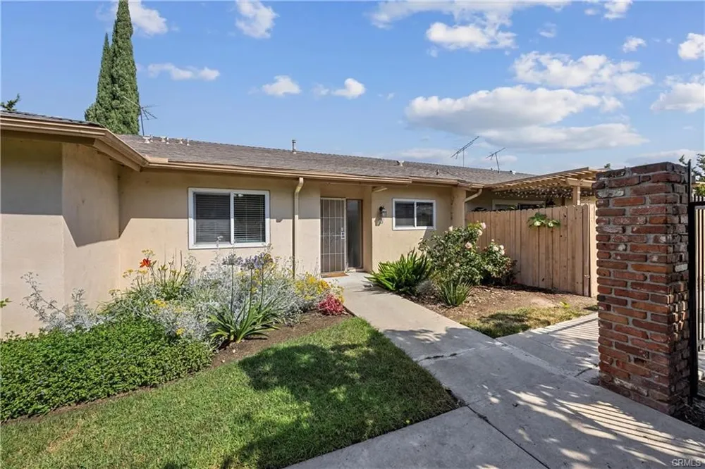 1881 Mitchell Ave. Unit #34 Tustin, CA 92780
