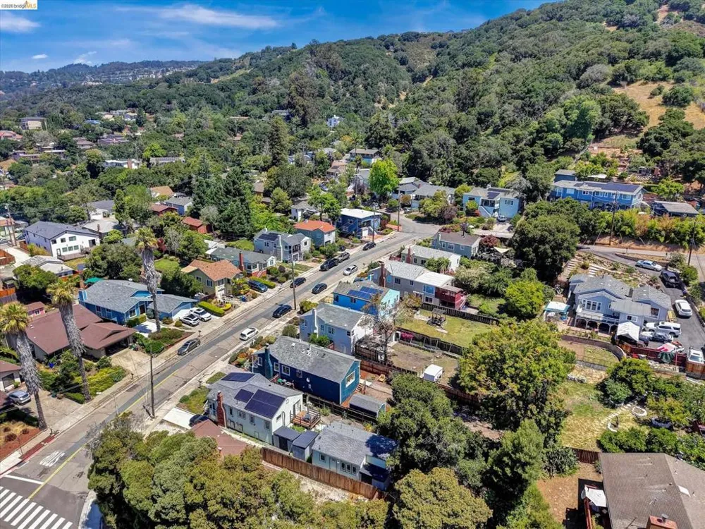 4080 Kuhnle Ave Oakland, CA 94605