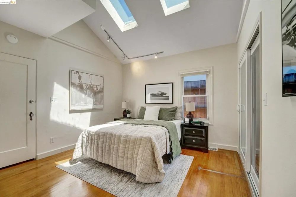 4080 Kuhnle Ave Oakland, CA 94605
