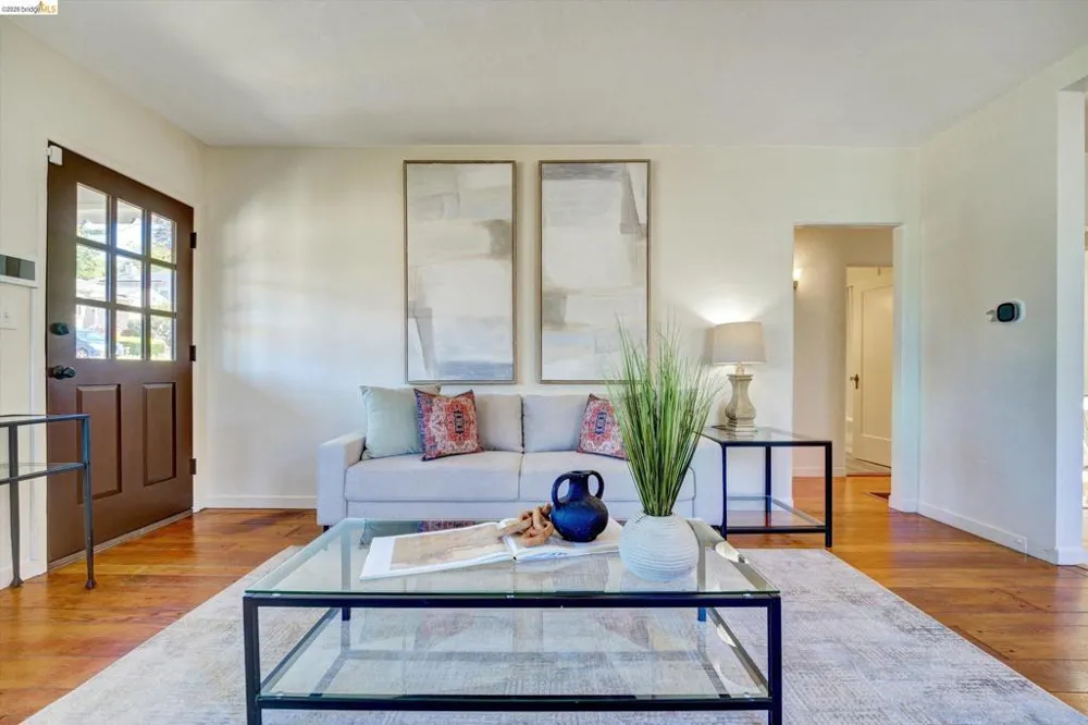 4080 Kuhnle Ave Oakland, CA 94605