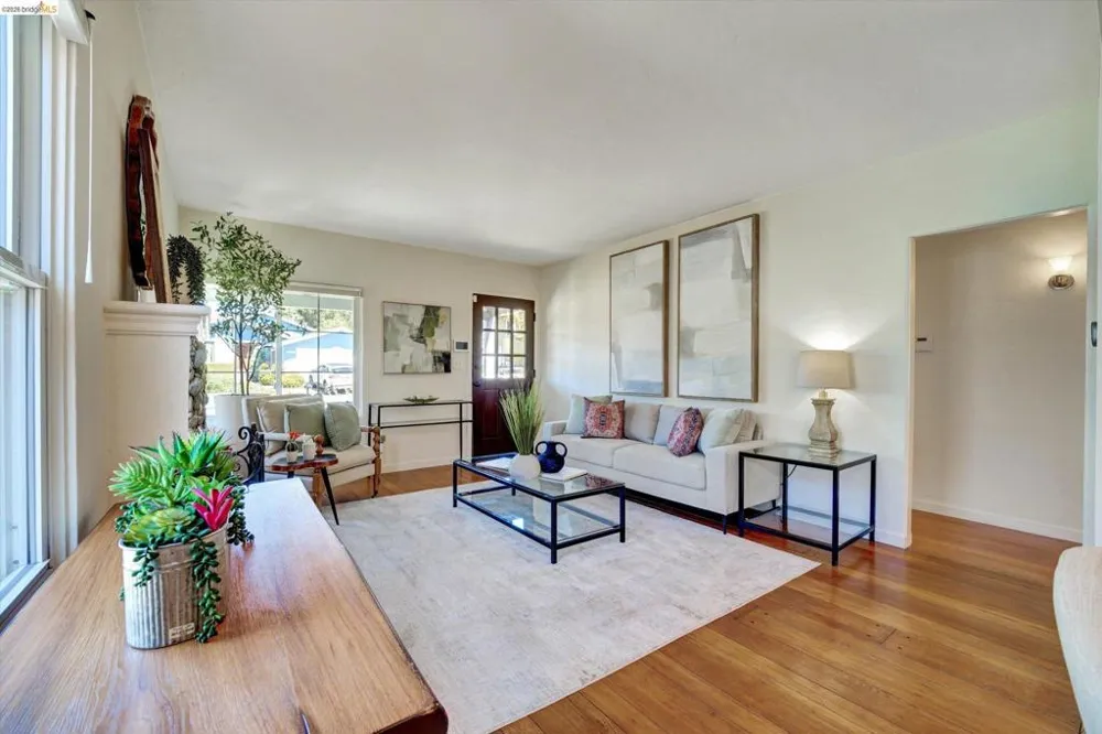 4080 Kuhnle Ave Oakland, CA 94605