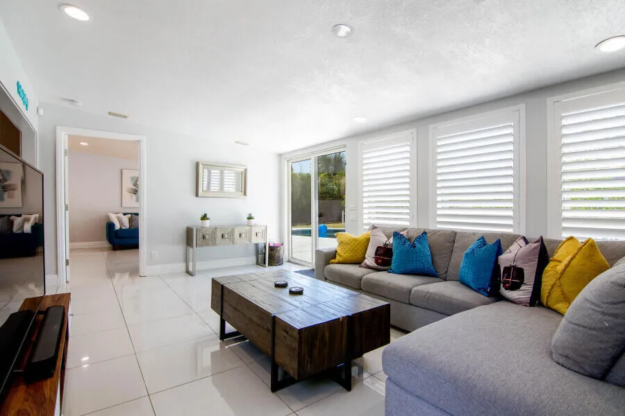 263 E Morongo Road Palm Springs, CA 92264