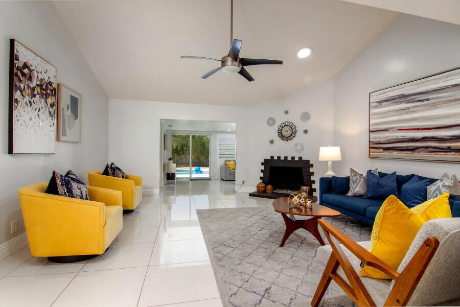 263 E Morongo Road Palm Springs, CA 92264