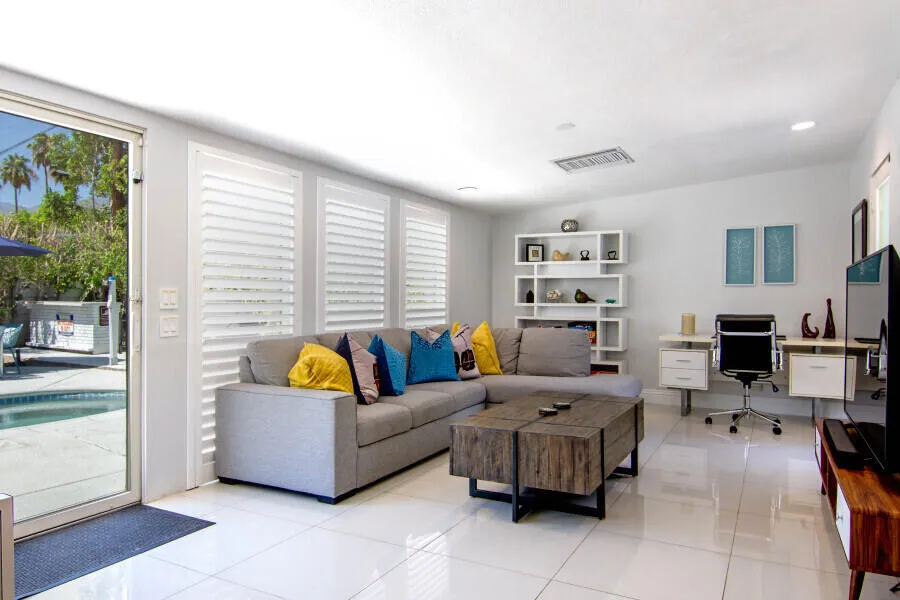 263 E Morongo Road Palm Springs, CA 92264