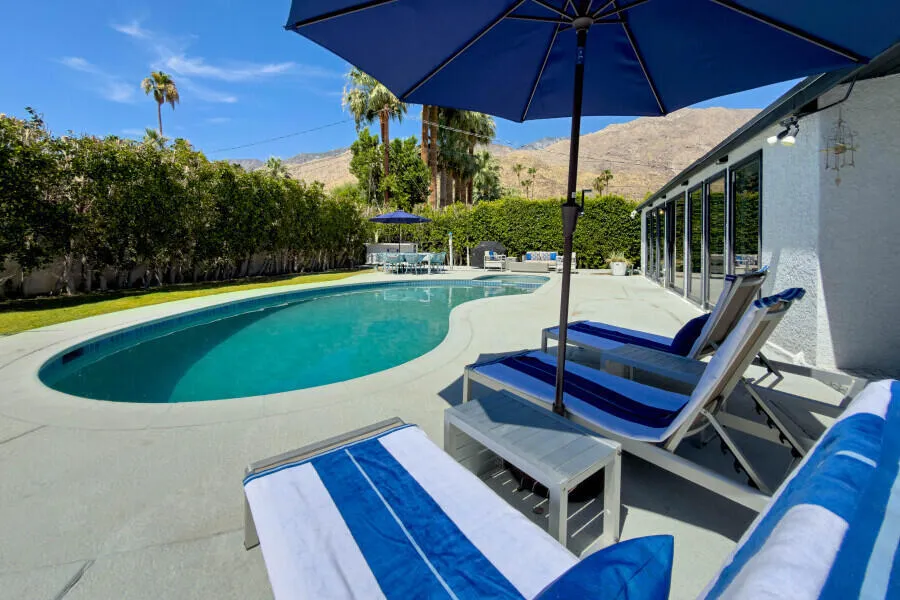 263 E Morongo Road Palm Springs, CA 92264