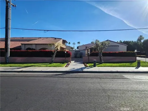 45200 Deep Canyon