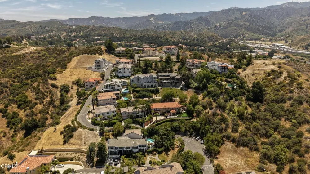 DeWolfe Road Newhall, CA 91321