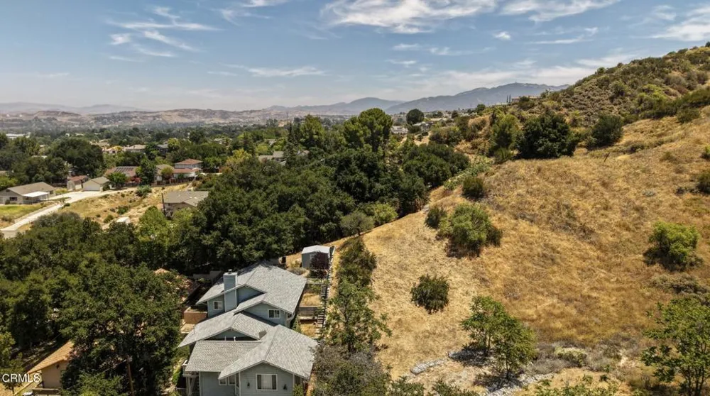DeWolfe Road Newhall, CA 91321