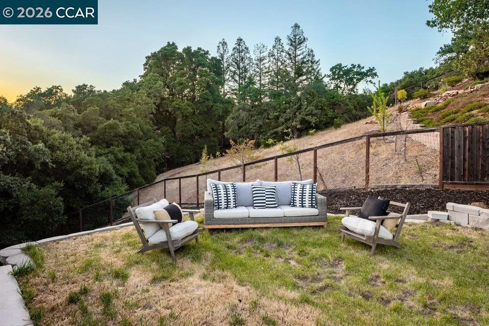 130 Arbor View Ln Lafayette, CA 94549