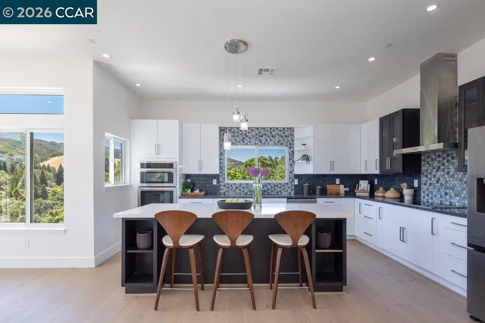 130 Arbor View Ln Lafayette, CA 94549