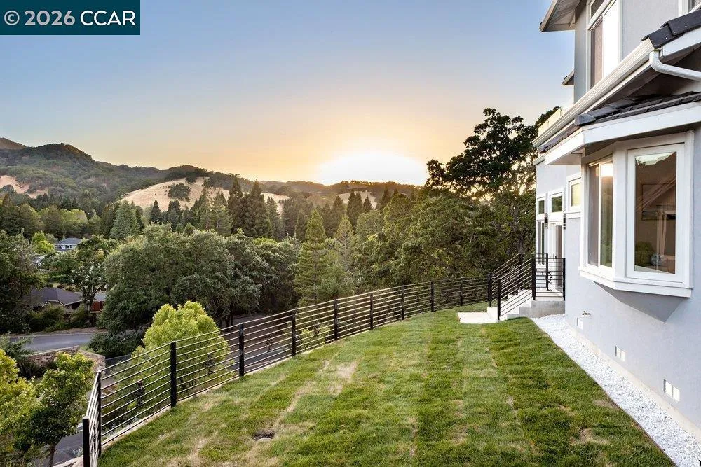 130 Arbor View Ln Lafayette, CA 94549