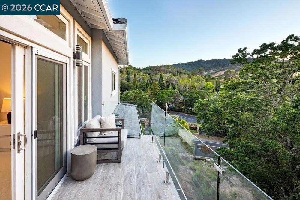 130 Arbor View Ln Lafayette, CA 94549
