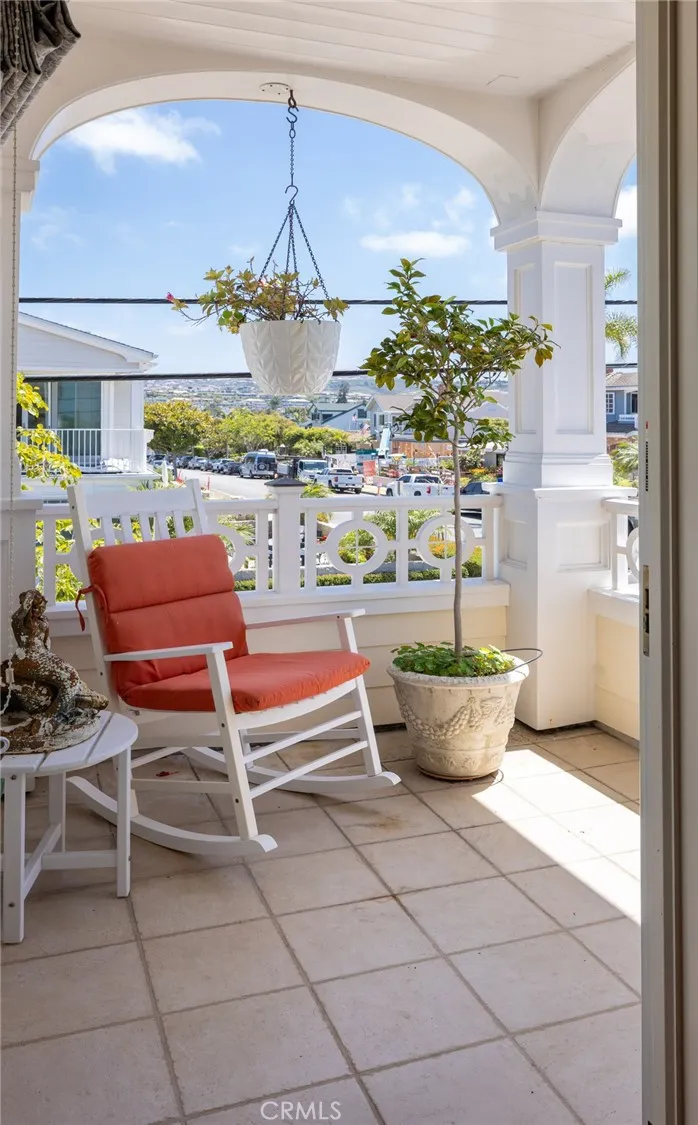 223 Marigold Avenue Corona del Mar, CA 92625