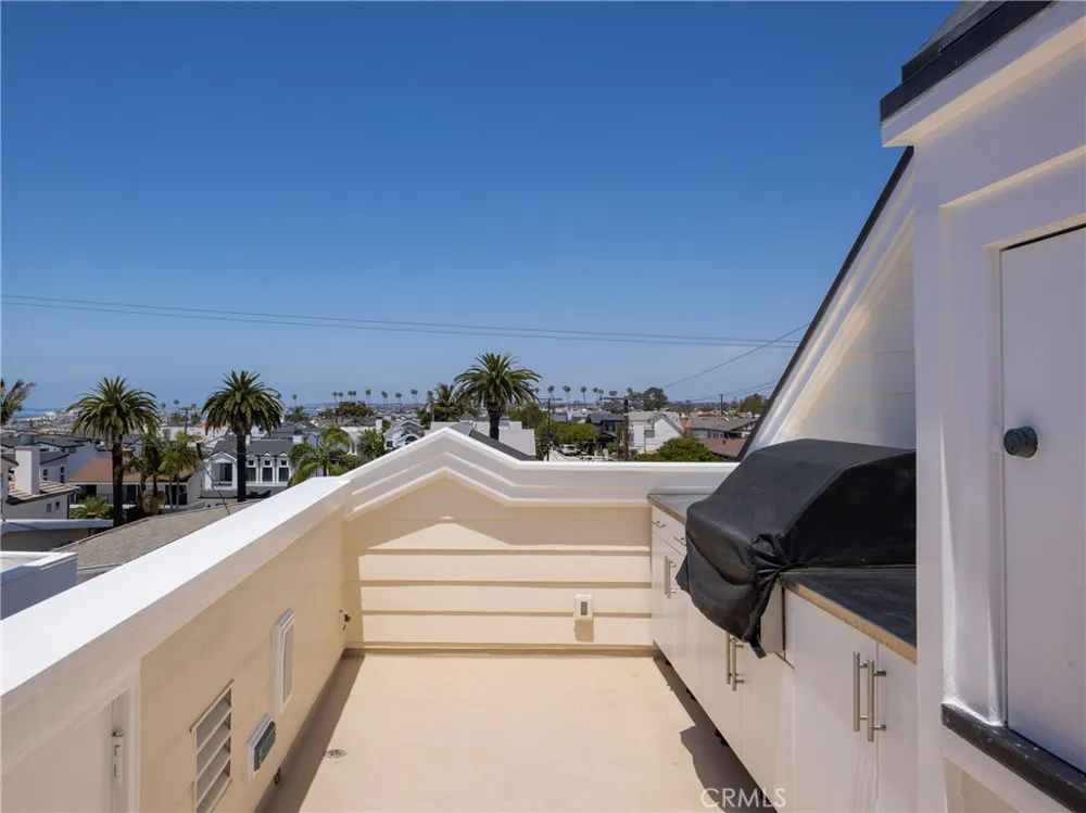 223 Marigold Avenue Corona del Mar, CA 92625