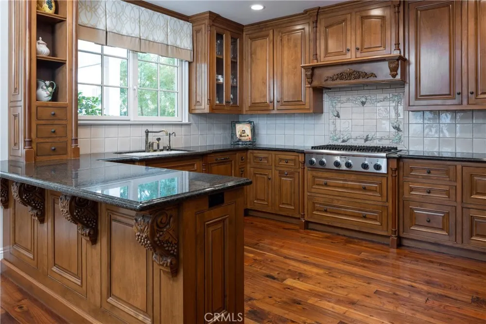 223 Marigold Avenue Corona del Mar, CA 92625