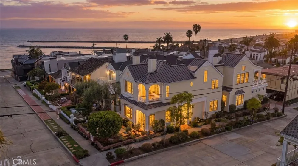 223 Marigold Avenue Corona del Mar, CA 92625