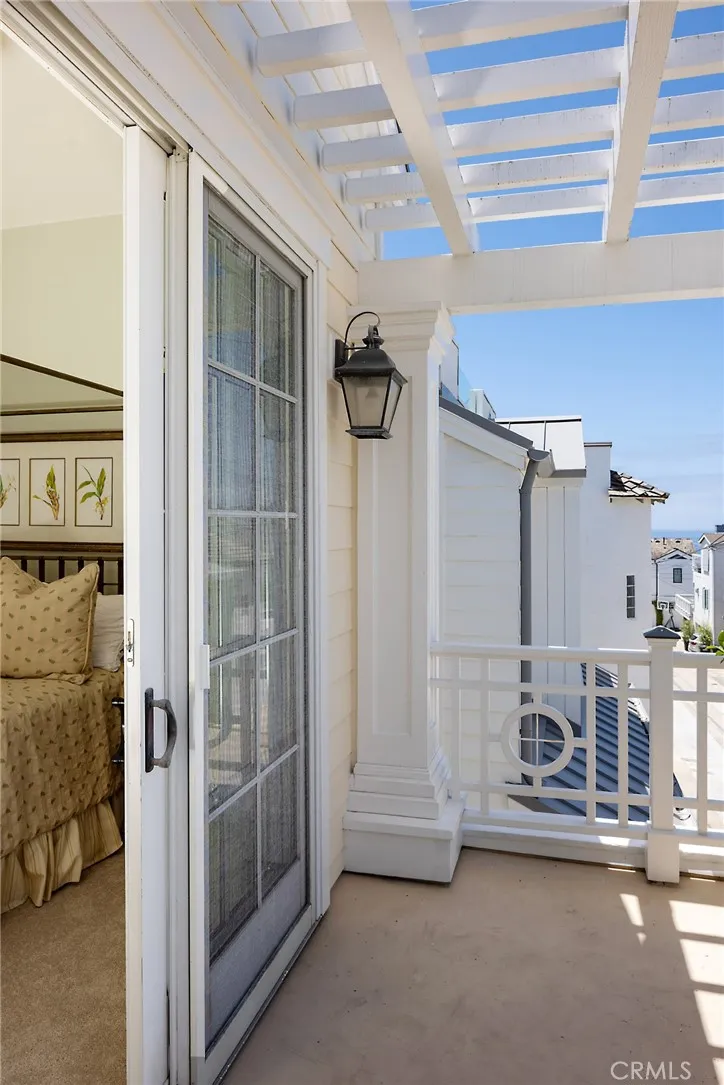 223 Marigold Avenue Corona del Mar, CA 92625