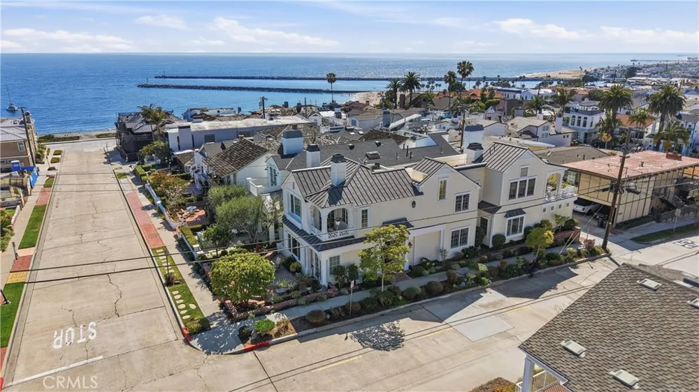 223 Marigold Avenue Corona del Mar, CA 92625