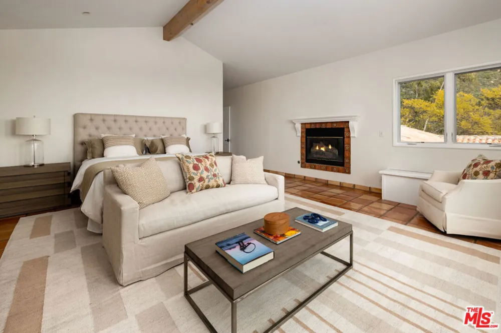 1060 Ladera Lane Santa Barbara, CA 93108