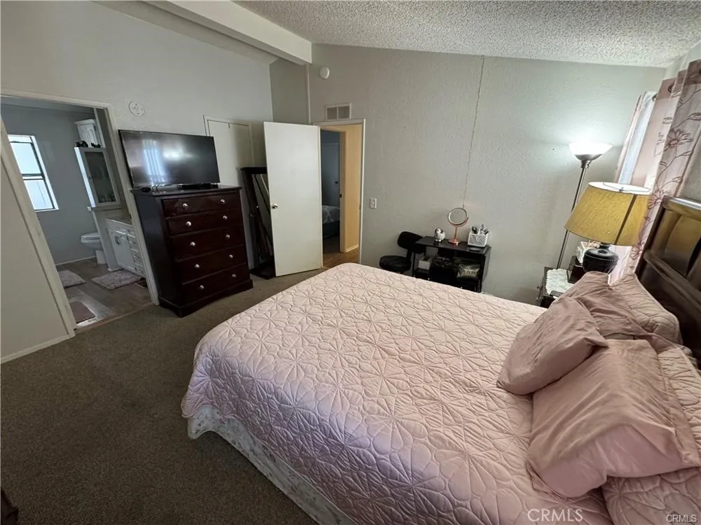 24600 Mountain #87 Hemet, CA 92544
