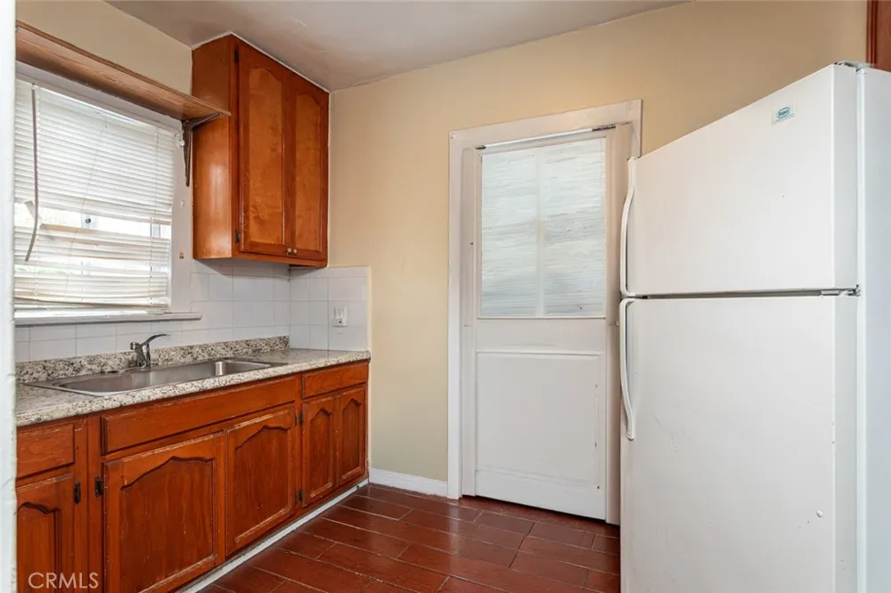 1522 W 29th Los Angeles, CA 90007