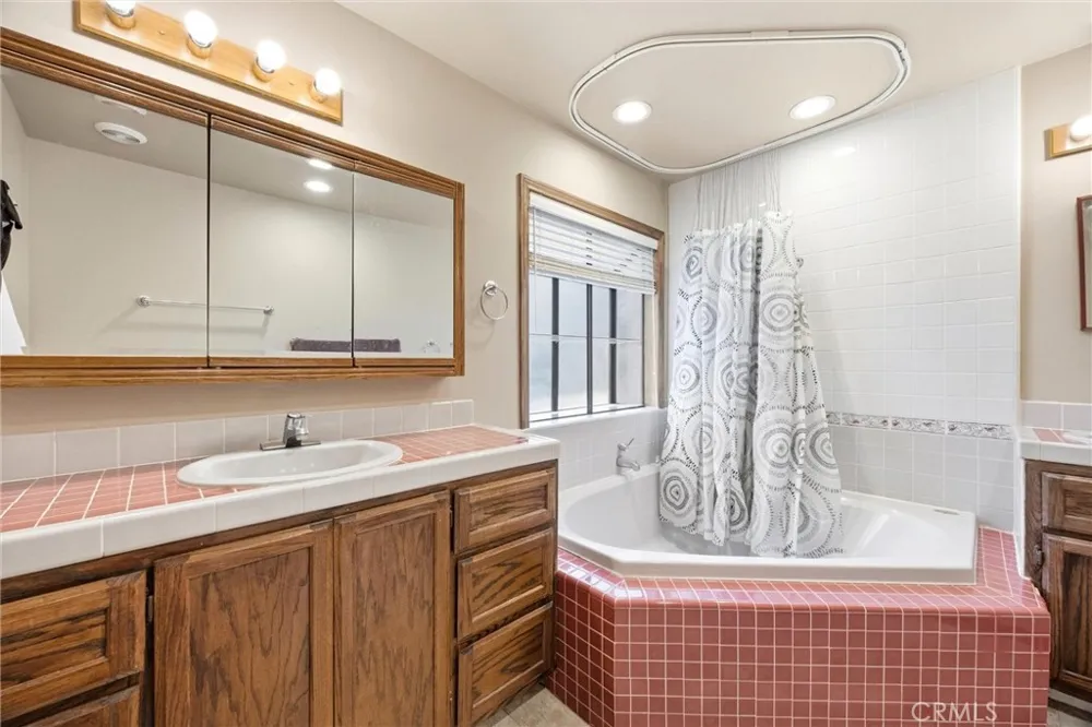 2100 St Bernard Pine Mountain Club, CA 93222