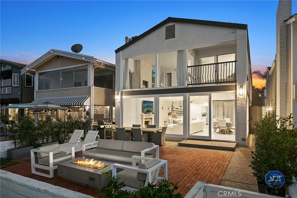 1202 E Balboa Boulevard Newport Beach, CA 92661