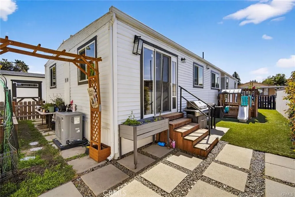 32742 Alipaz #24 San Juan Capistrano, CA 92675