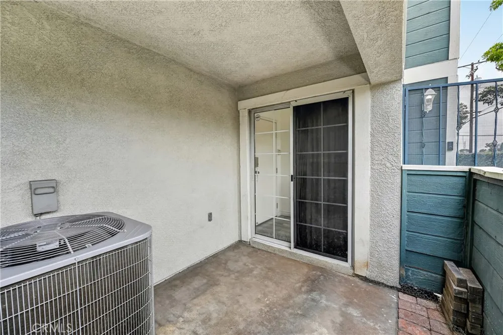7463 Western Bay Buena Park, CA 90621