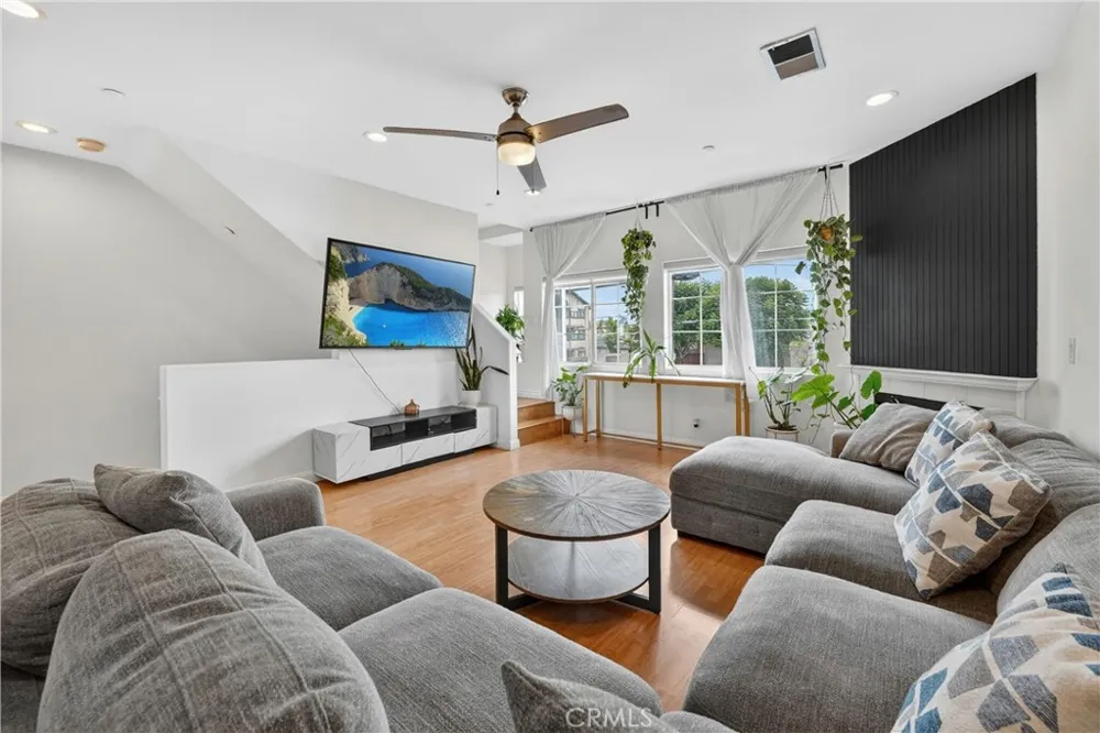 7463 Western Bay Buena Park, CA 90621